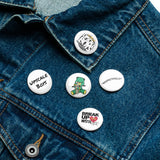 UPSCALE BOYS Set of pin buttons